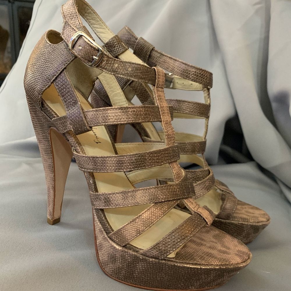 Elizabeth & James Manic Gladiator Platform Sandals